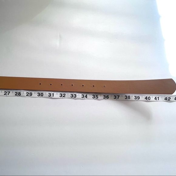 NEW Double Circle Gold Toned Bling Light Tan Colored Belt OS - Picture 7 of 7